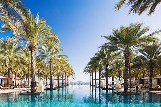 Urlaub im Al Bustan Palace - A Ritz-Carlton Hotel 2024/2025 - hier günstig online buchen