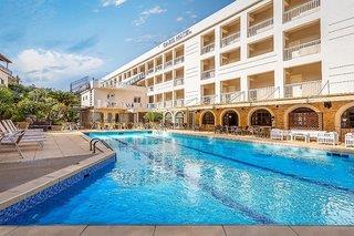 Urlaub im Oasis Hotel 2024/2025 - hier günstig online buchen