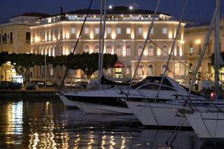Urlaub im Grand Hotel Ortigia 2024/2025 - hier günstig online buchen