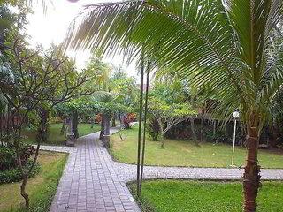 Urlaub im Palm Beach Hotel Bali - hier günstig online buchen