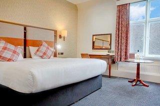 Urlaub im Urlaub Last Minute im Best Western Plough & Harrow Hotel - hier günstig online buchen