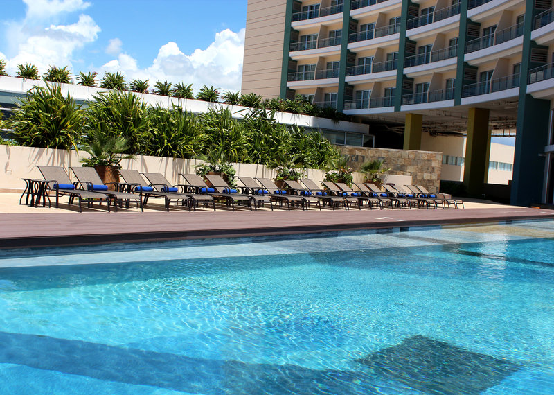 Urlaub im Urlaub Last Minute im Krystal Urban Hotels Cancun Centro - hier günstig online buchen
