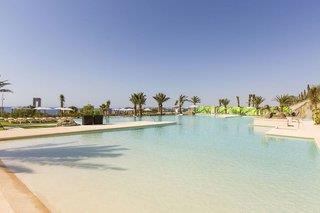 Urlaub im Grand Luxor Hotel 2024/2025 - hier günstig online buchen