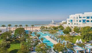 Urlaub im Hilton Salwa Beach Resort & Villas 2024/2025 - hier günstig online buchen