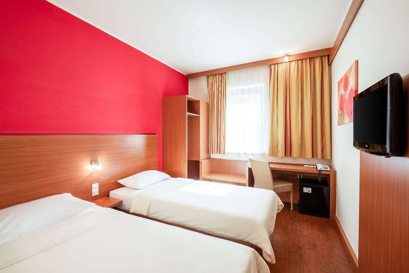 Urlaub im City Hotel Budapest 2024/2025 - hier günstig online buchen