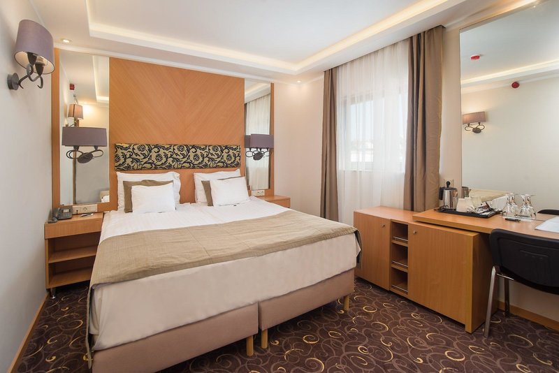 Urlaub im Urlaub Last Minute im Marmara Hotel - hier günstig online buchen