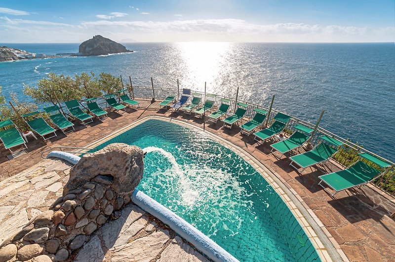 Urlaub im Punta Chiarito Resort 2024/2025 - hier günstig online buchen
