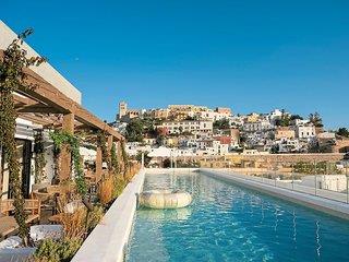 Urlaub im The Standard Ibiza 2024/2025 - hier günstig online buchen