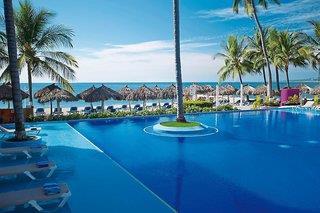 günstige Angebote für Crown Paradise Club All Inclusive Resort