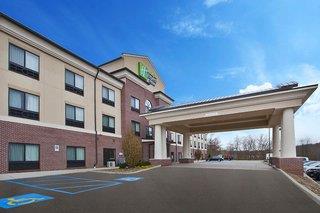 günstige Angebote für Holiday Inn Express & Suites Washington - Meadow Lands