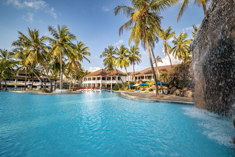 Urlaub im Urlaub Last Minute im PrideInn Flamingo Beach Resort & Spa Mombasa - hier günstig online buchen