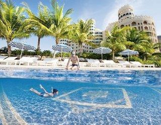 Urlaub im Urlaub Last Minute im Al Hamra Residence - hier günstig online buchen